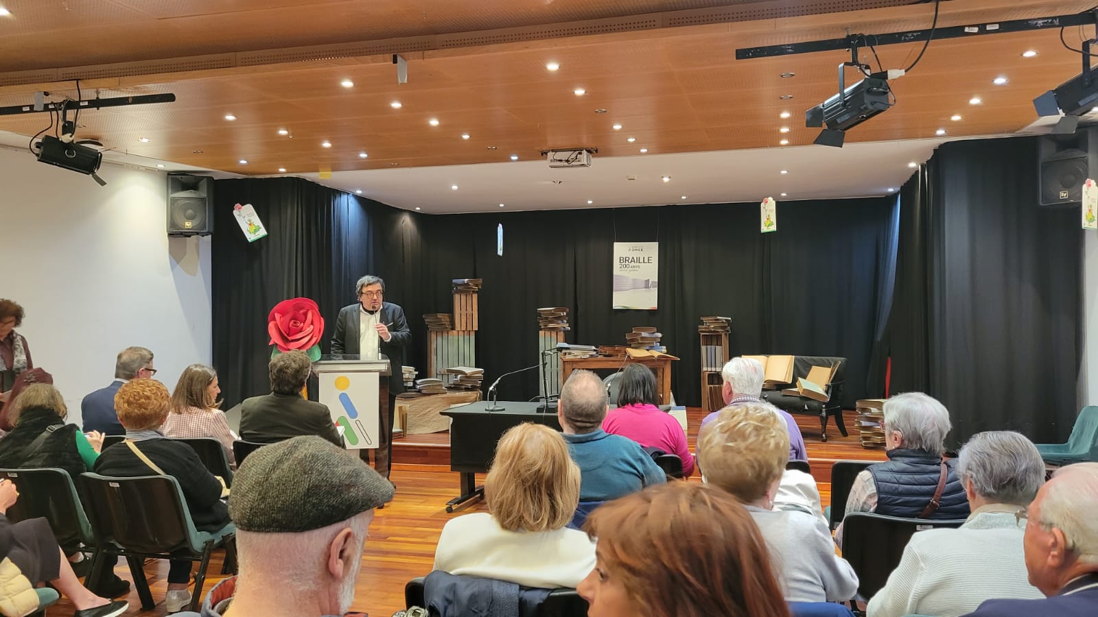 Asistentes al acto