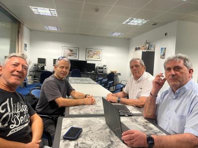 Algunos participantes del curso de tecnologia