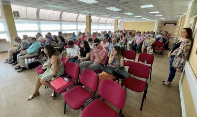 Imagen asistentes ejecutiva estatal