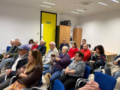 Imagen de la sala repleta de participantes de SUPO
