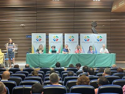 Imagen asistentes ejecutiva estatal