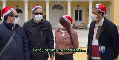 Los 4 sexretarios generales de UP  con gorros de papa noel