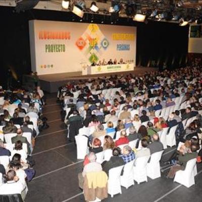 Auditorio con Maesa del Comite al Fondo.jpg