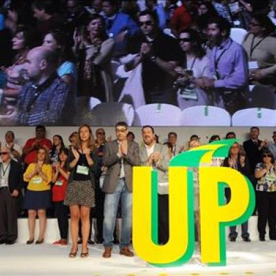 Miguel Carballeda Jose Luis Pinto y Patricia San junto a la ejecutiva en la clausura del congreso