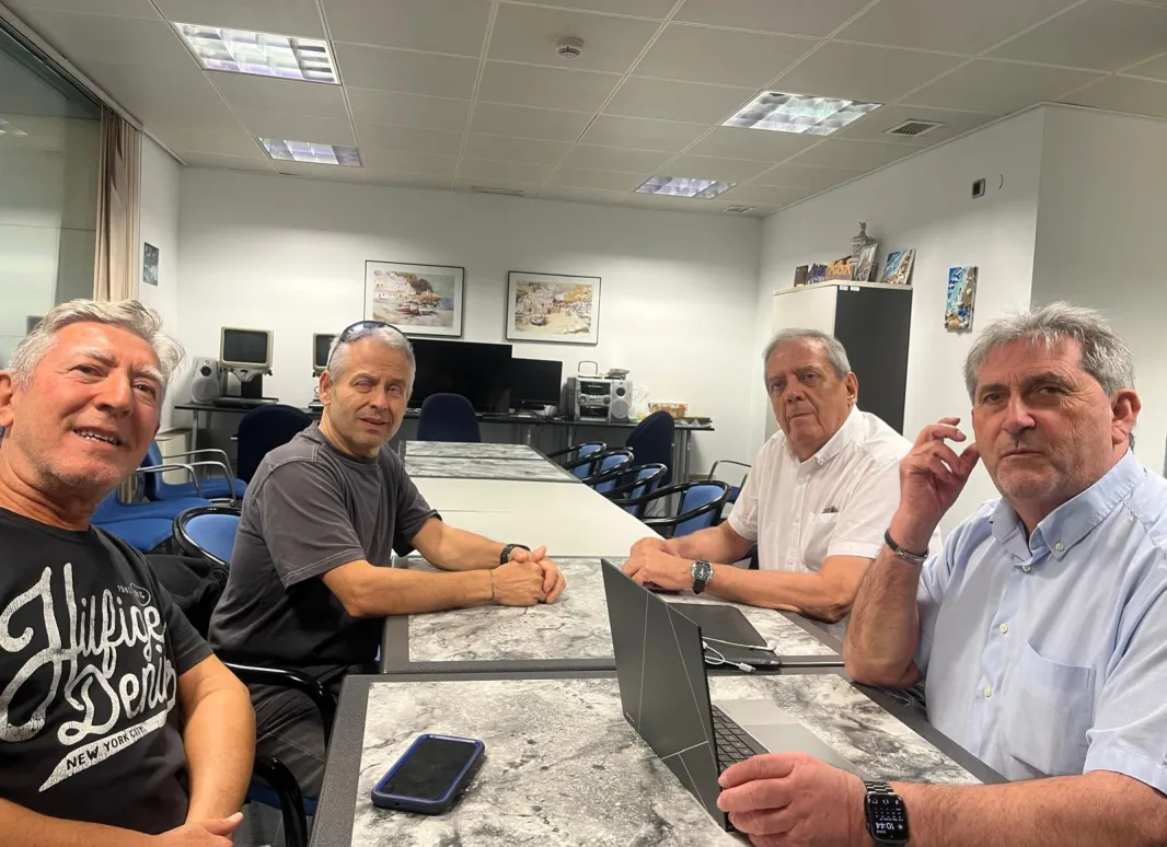 Algunos participantes del curso de tecnologia