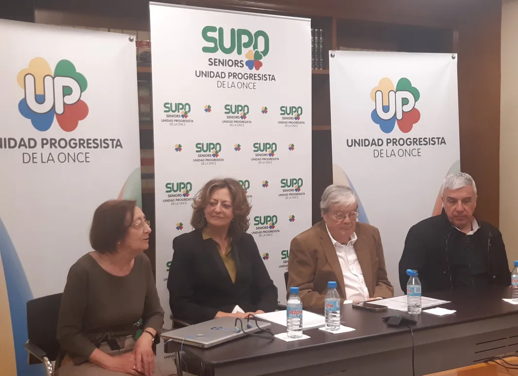 Imagen de la mesa principal.