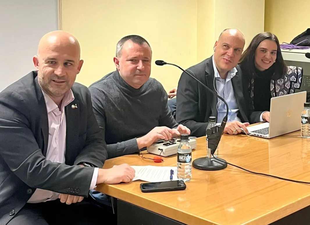 EN LA FOTO, EL SECRETARIO GENERAL DE UP MADRID,  EUGENIO PRIETO Y SUS ADJUNTOS