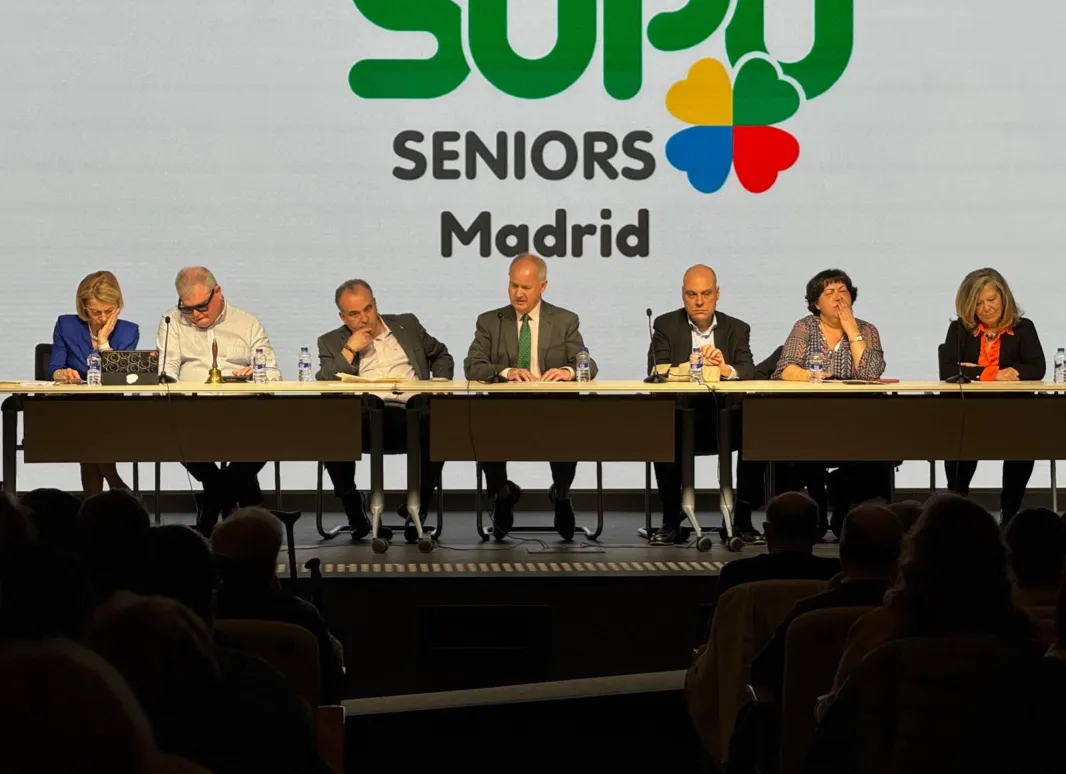 Mesa de intervinientes de SUPO en institucionales en la Asamblea 