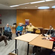 Ponentes en la asamblea.