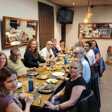 Cena de trece personas de la agrupación de navarra en el Congreso de UP.