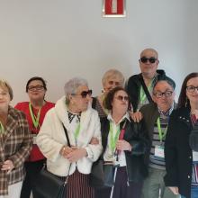 Imagen de un grupo de personas de la comisión de SUPO Vigo Pontevedra en el congreso de CEOMA celebrado en Vigo.