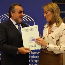Carballeda y Metsola.jpg