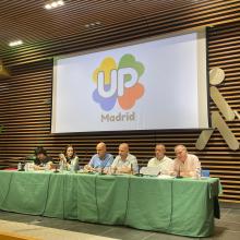 Foto de la mesa de intervenciones en la Asamblea