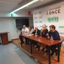 MARIA LUISA FERNANDEZ, SECRETARIA GENERAL, PTA DEL CONSEJO Y LECTORES DEL MANIFIESTO